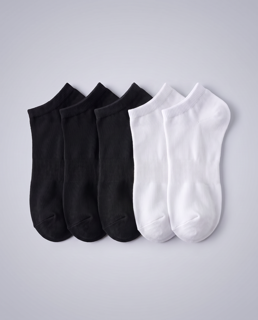 10-pack Ankelstrumpor – svarta och vita