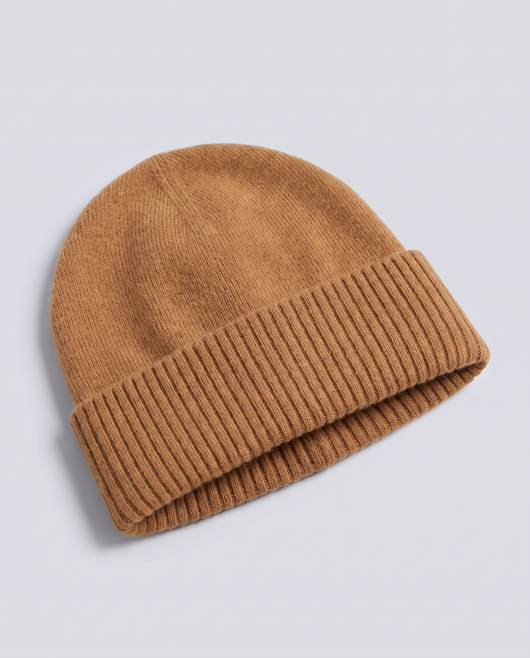 Elyssias™ Ribbstickad Mössa – Karamell