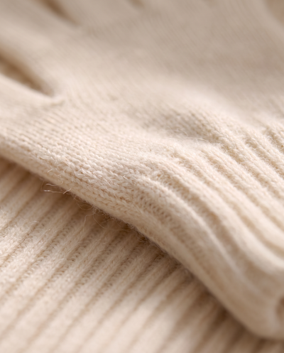 Elyssias™ Merino Ull Vantar – närbild material
